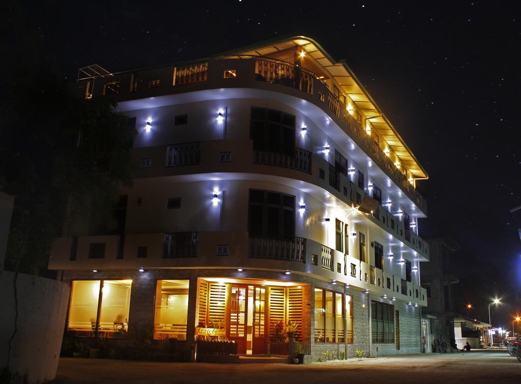 Smera Grand Maamigili Extérieur photo