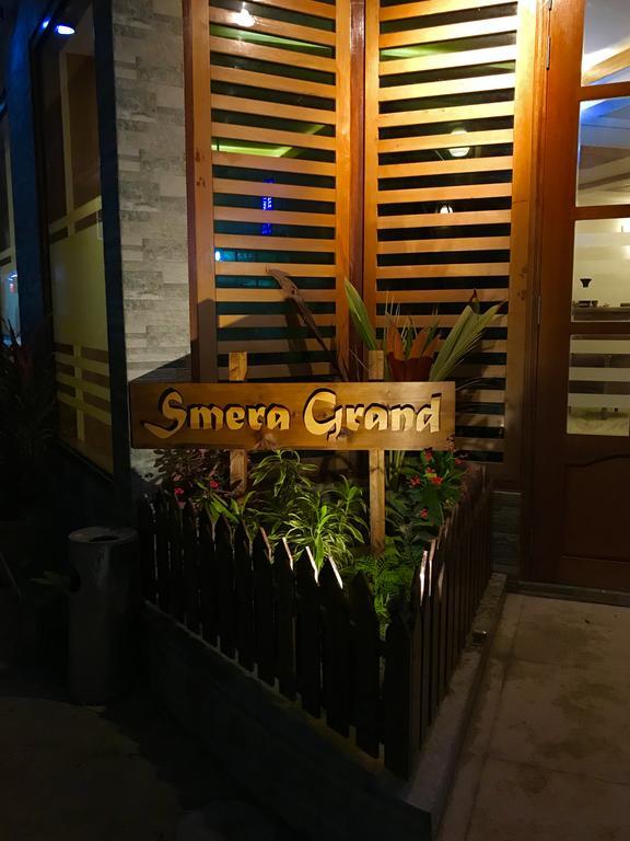 Smera Grand Maamigili Extérieur photo