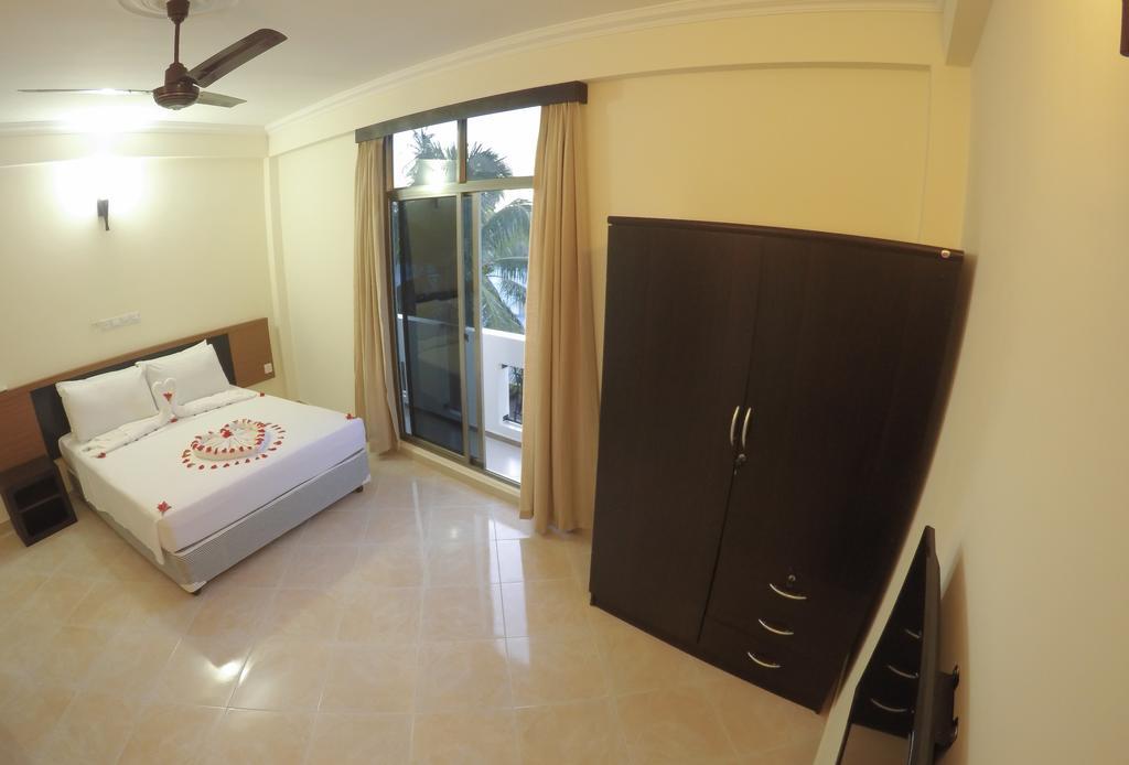 Smera Grand Maamigili Extérieur photo