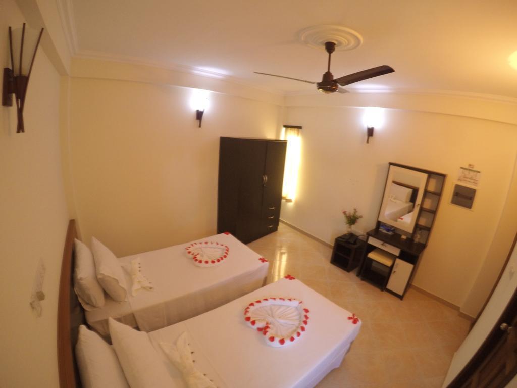 Smera Grand Maamigili Extérieur photo